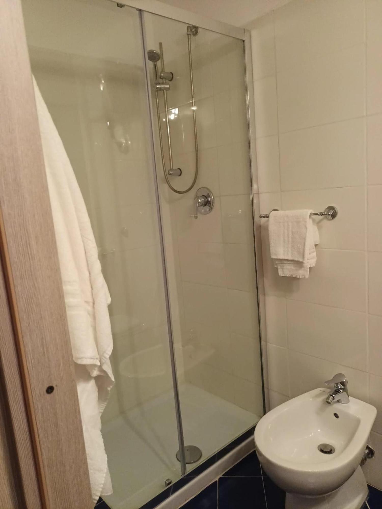 Guest House Biondi Cavour Roma Dış mekan fotoğraf