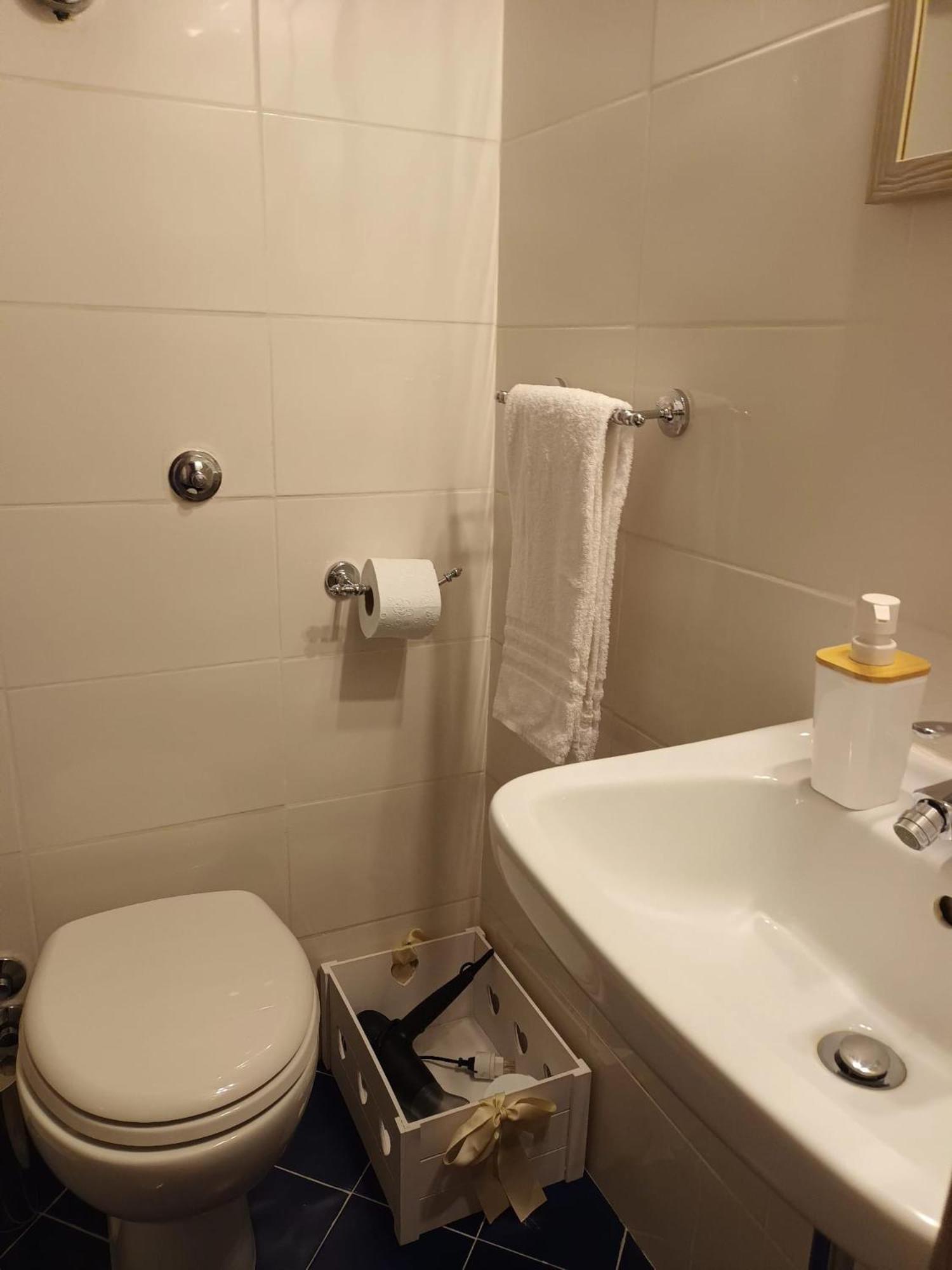 Guest House Biondi Cavour Roma Dış mekan fotoğraf